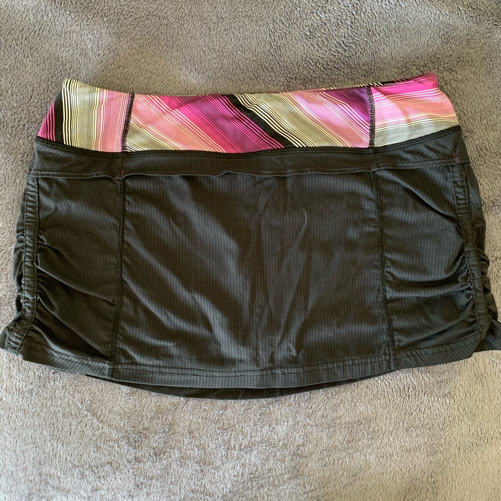 Lululemon Black and Pink Skort Size 6